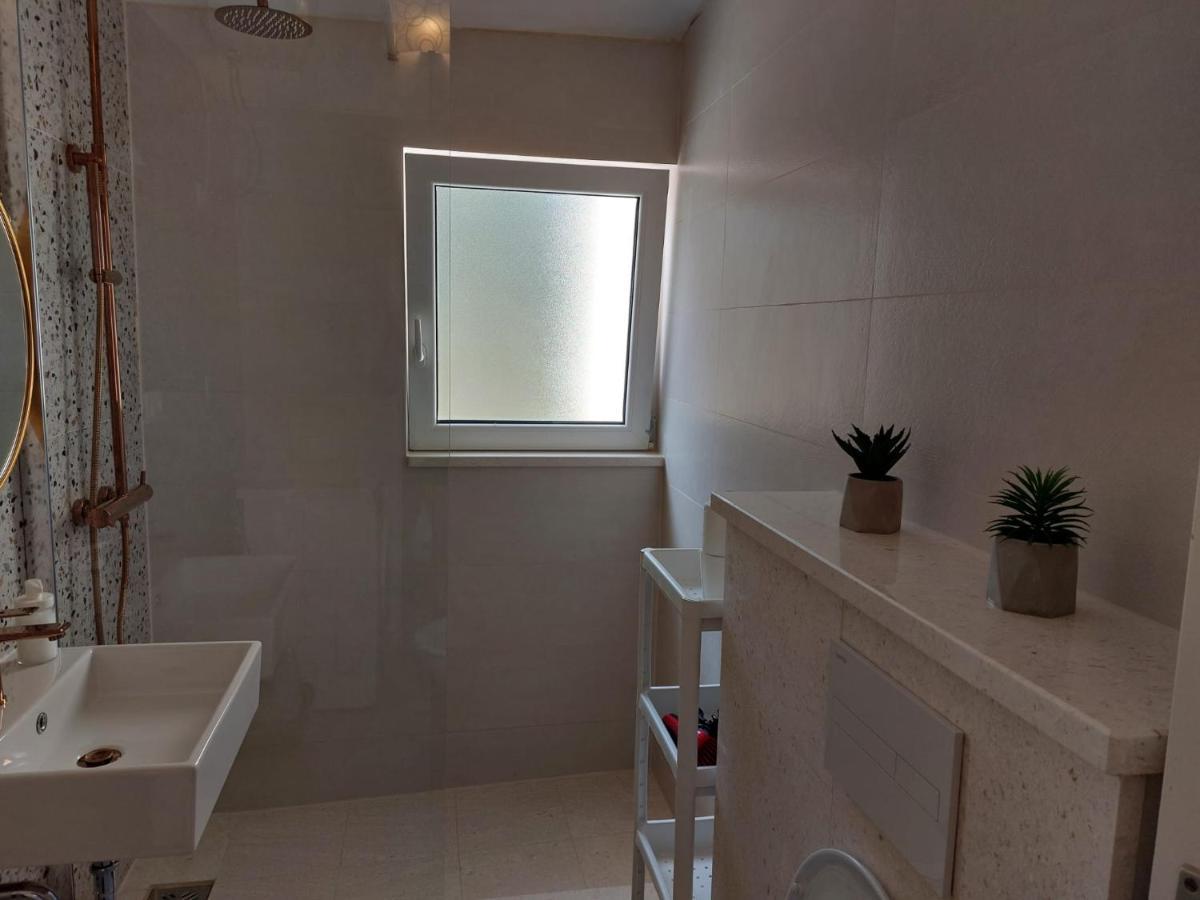 Apartmani Radic Rg Rogoznica  Εξωτερικό φωτογραφία