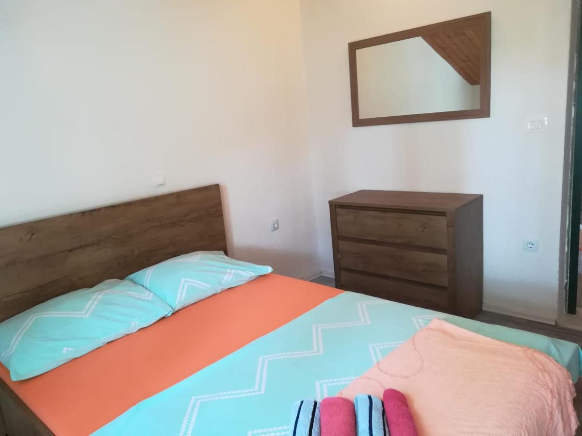 Apartmani Radic Rg Rogoznica  Εξωτερικό φωτογραφία
