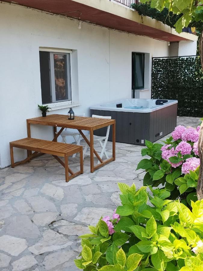 Apartmani Radic Rg Rogoznica  Εξωτερικό φωτογραφία